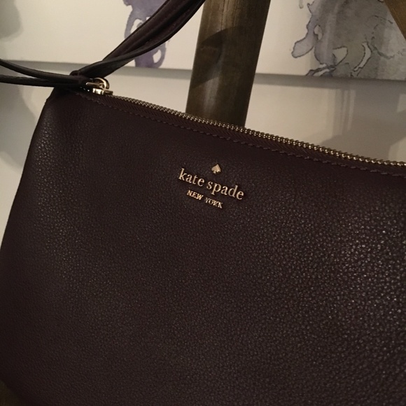 Kate Spade Triple Gusset Crossbody NWT - Picture 2 of 5